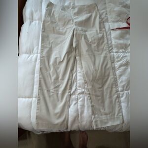 - Boston Proper Cropped Pants side zip size 8